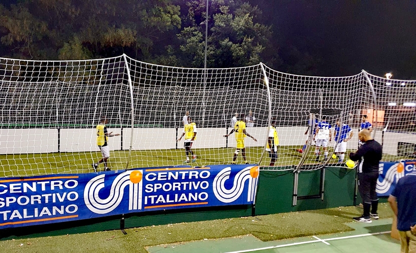 Garden s Cage gioca divertiti vinci